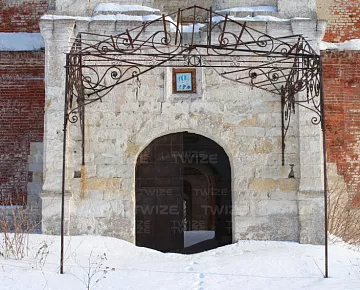 Фасад церкви
